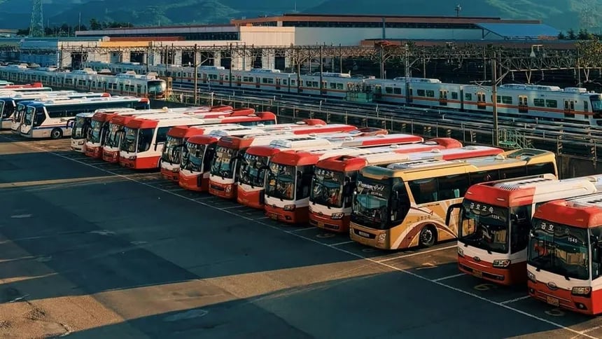 Pourquoi l’Algérie achète 1650 bus chinois cette année