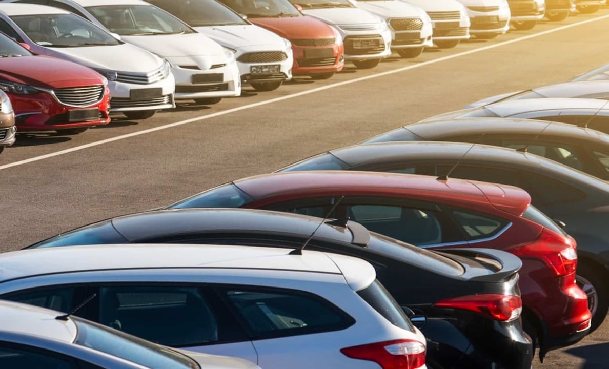 Nouvelle règle sur l'importation auto en Algérie dévoilée