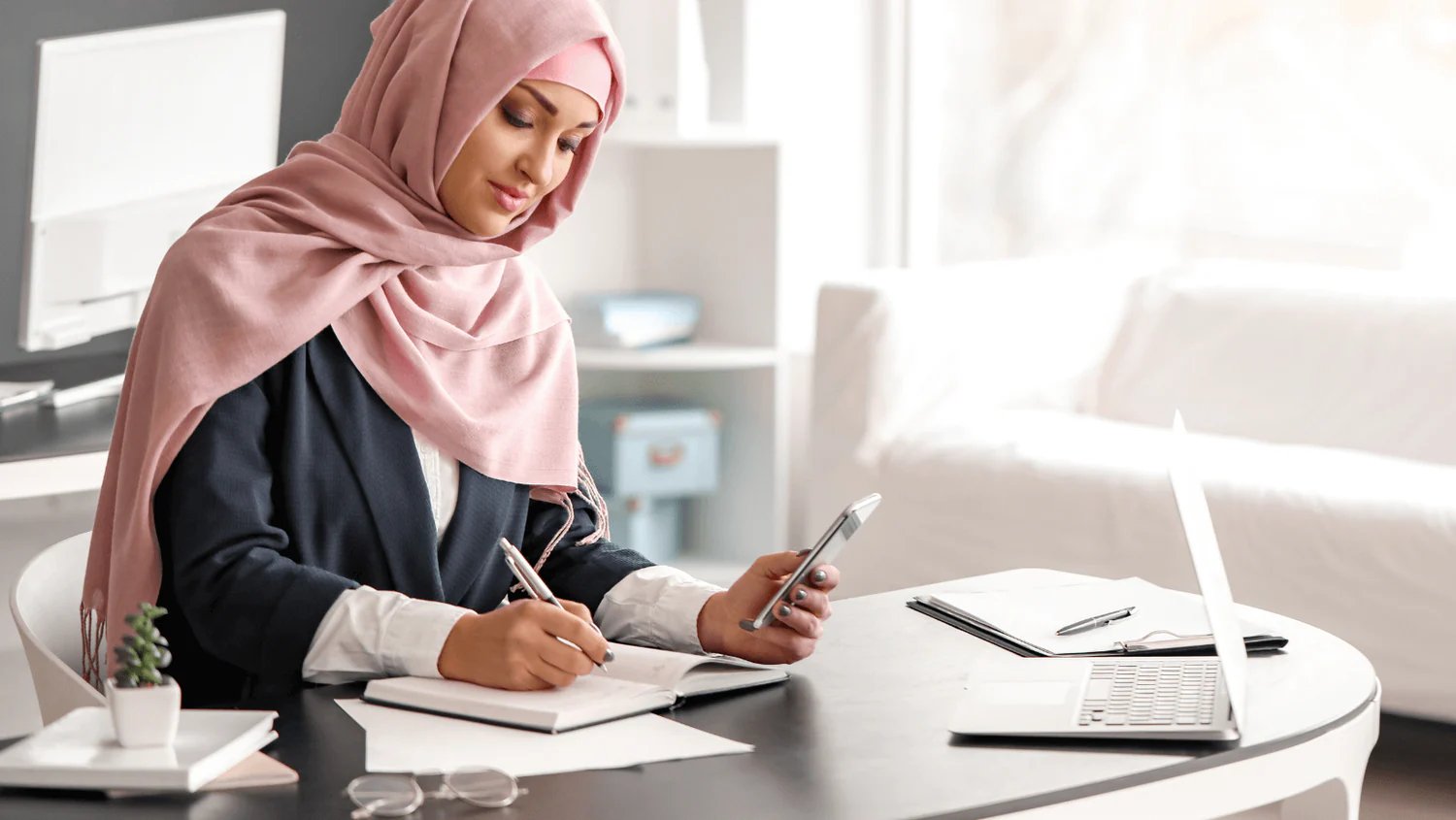 France : quand le voile coûte leur emploi aux salariées