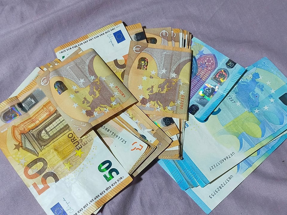 Chute surprise de l’euro sur le marché noir en 2025