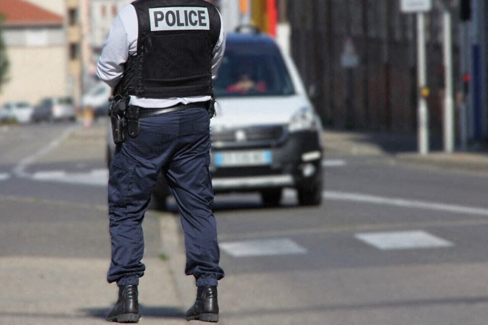 Agression d’un lycéen en France : la communauté choquée