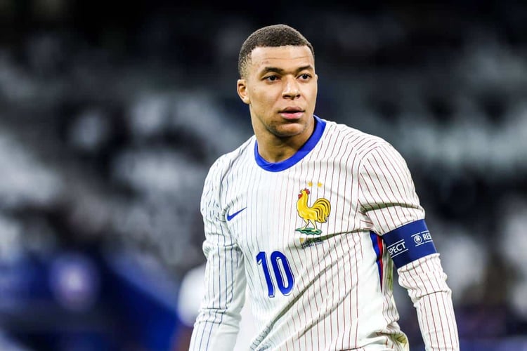 Comment Petkovic a quasiment mis fin à la carrière de Mbappé ?