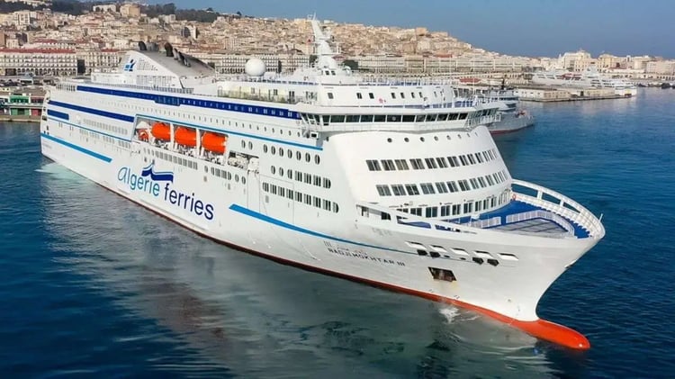 Traversées annulées : ce que cache le report d’Algérie Ferries