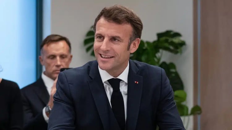 Emmanuel Macron : un rêve audacieux entre Algérie et Maroc