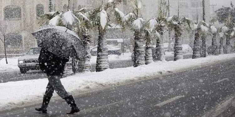 Vague de froid en Algérie : neige et verglas au programme
