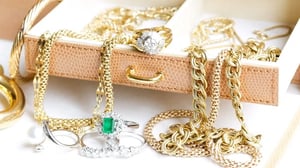 Bijoux en or : chute des prix en Algérie, les clients affluent