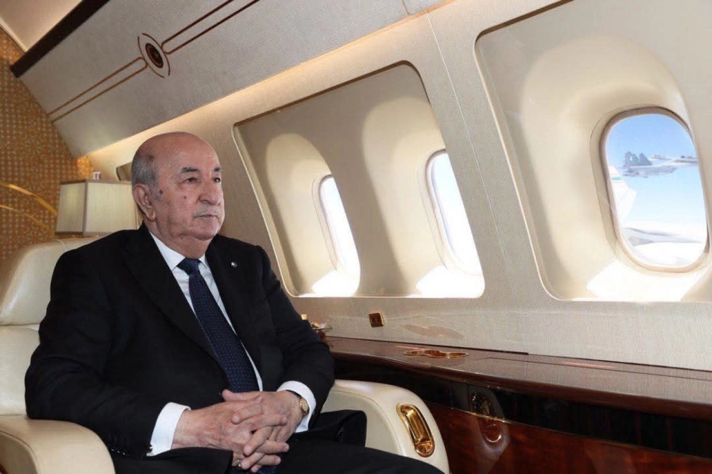 Tebboune lance une nouvelle liaison aérienne en Afrique