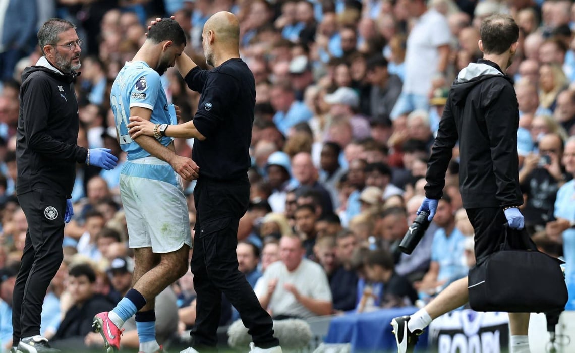 Guardiola brise les rêves de Manchester City pour Ait Nouri