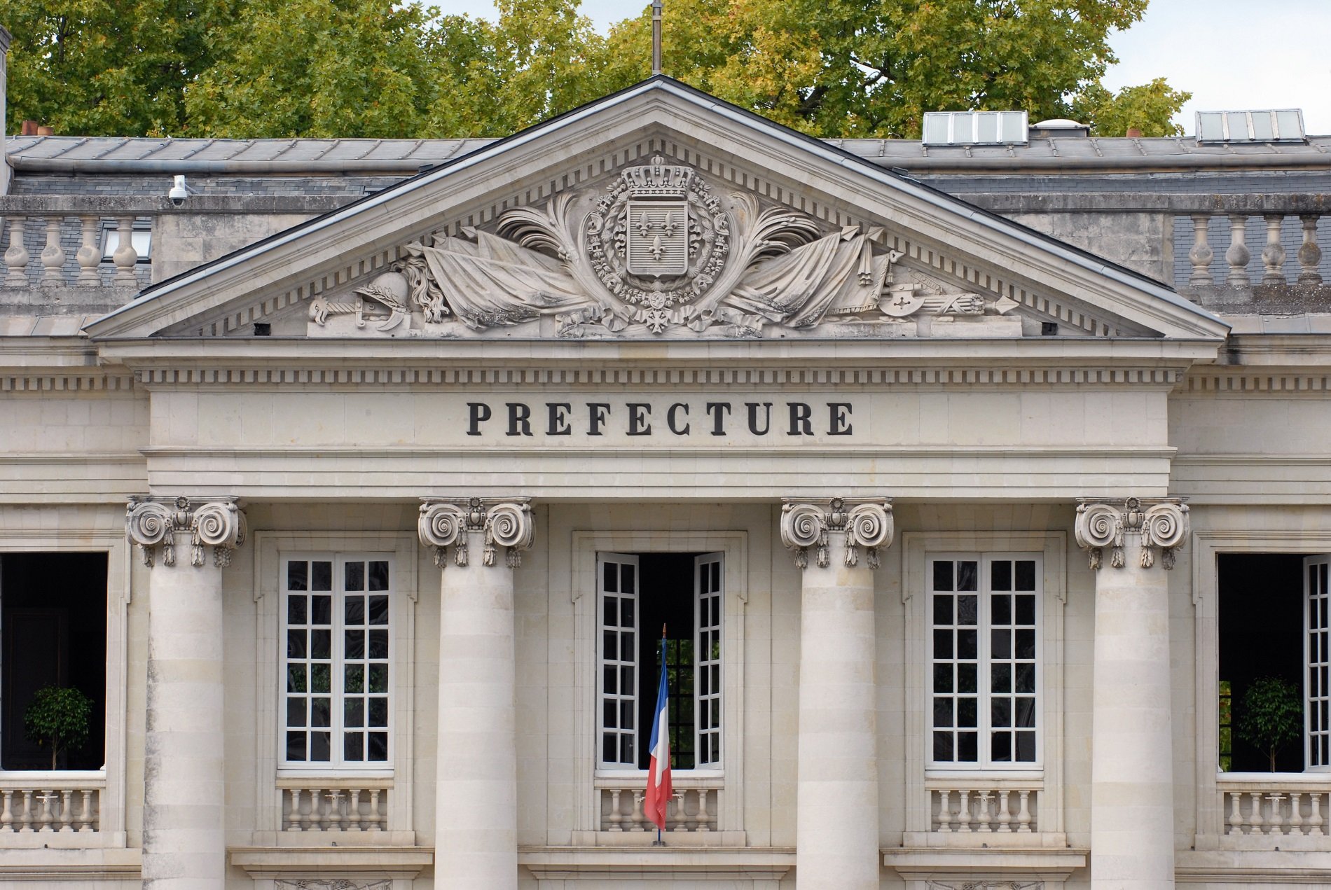 France: Pourquoi les titres de séjour bloquent?