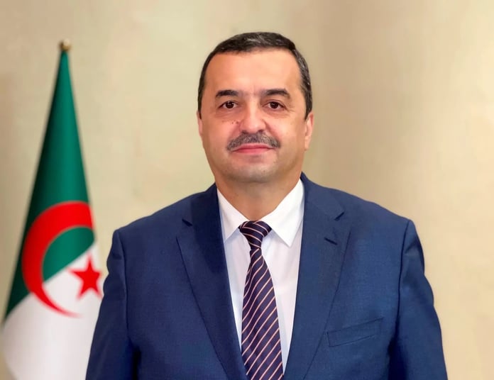 Véhicules importés : découvrez les nouvelles règles d'Arkab