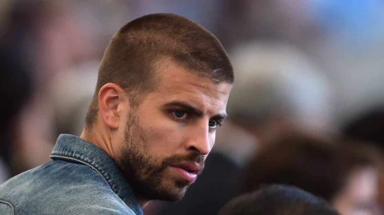 Gérard Piqué séduit par Alger : sa visite crée le buzz