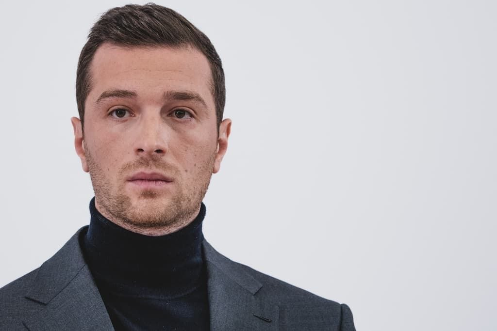 Bardella dénonce la posture de Macron face à l’Algérie