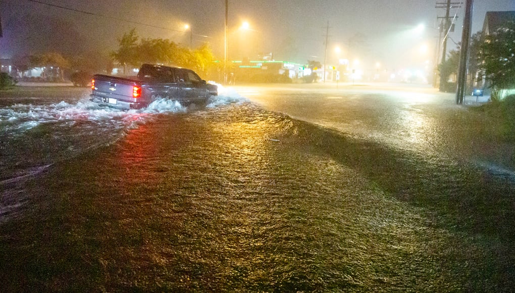 Tempête record à Alger : des sauvetages héroïques réussis