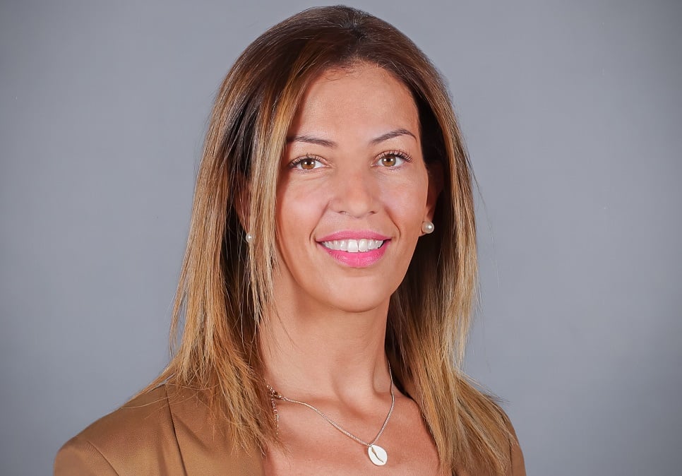 Karima Khatim claque la porte de LFI et vise Rima Hassan