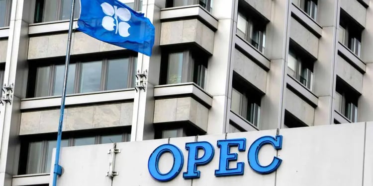 Algérie : hausse surprise de pétrole après l'OPEP+