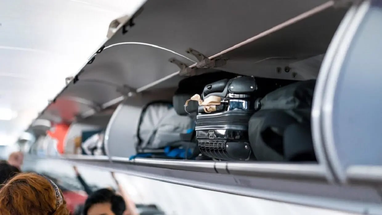 Voyageur interpellé à Alger pour un vol surprenant de bagages