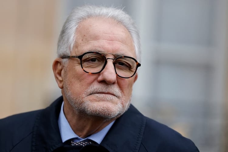 La date du début de Ramadan 2026 a été dévoilée pour les musulmans de France par la Grande Mosquée de Paris. Cette annonce a eu lieu le mardi 17 février. Chems-Eddine Hafiz, qui est le recteur de cette institution majeure, a officialisé cette information en début de soirée.