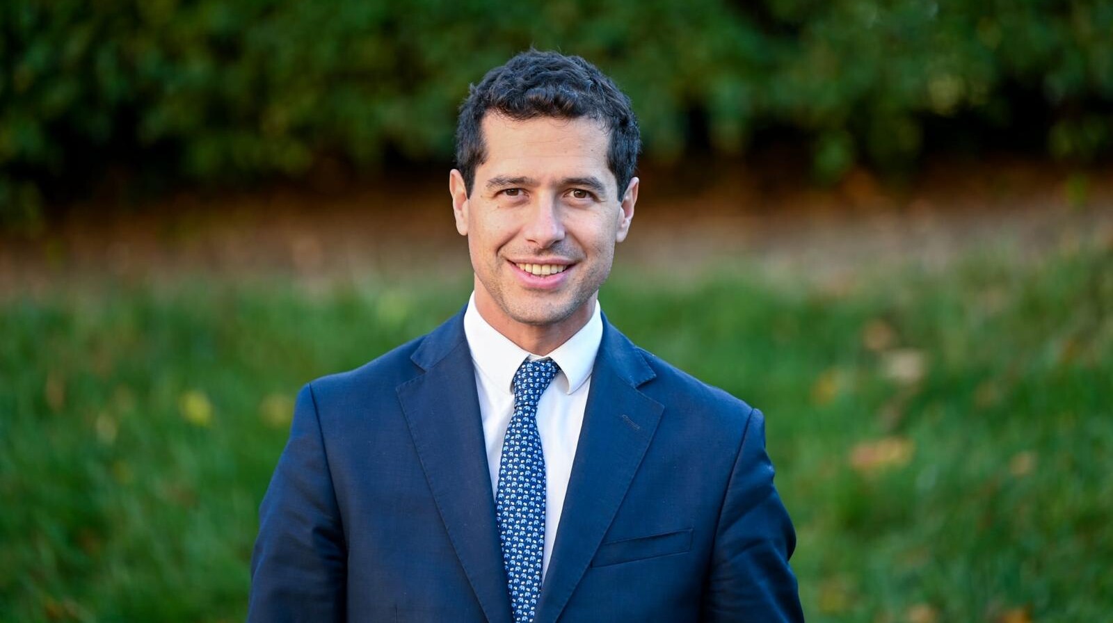 Visas étudiants algériens : pourquoi Paris crée la polémique