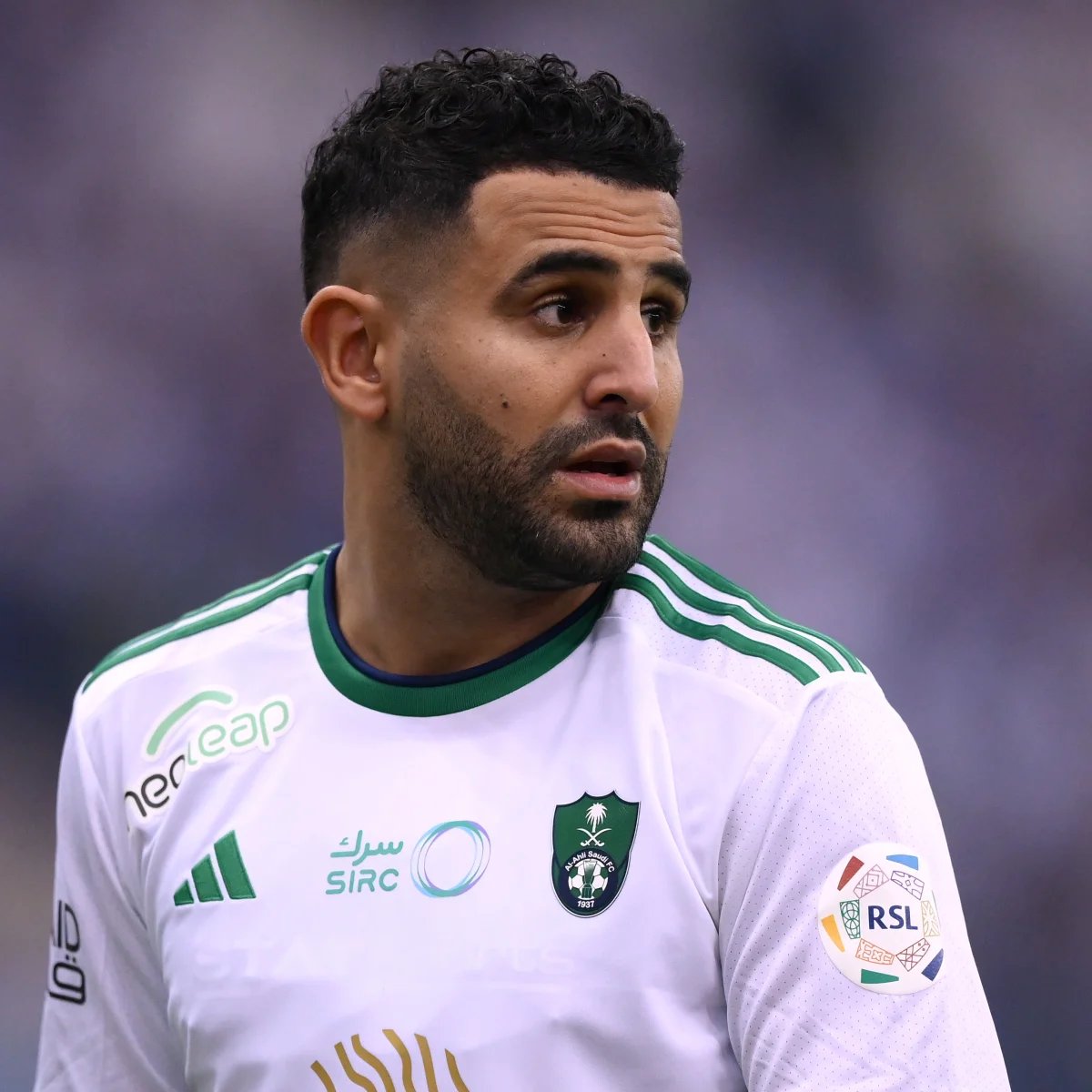 Scandale à la FAF : Mahrez réagit après une insulte choquante