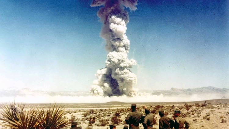 Essais nucléaires en Algérie : le mystère des cartes françaises