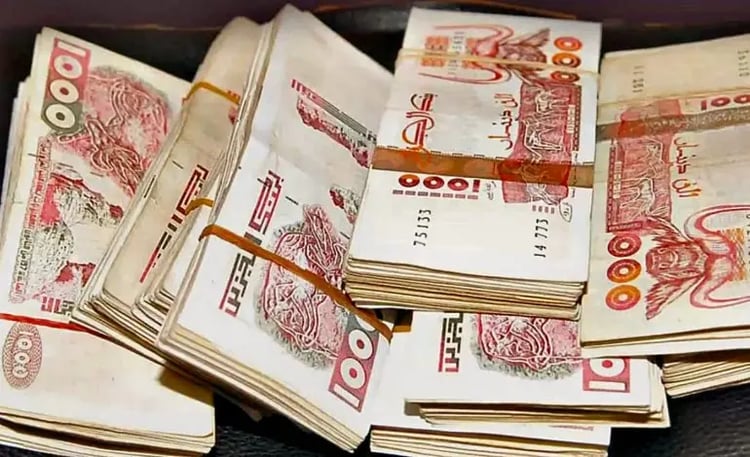Dinar algérien : l'euro poursuit son ascension
