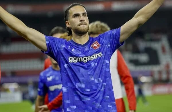 Ramiz Zerrouki répond aux critiques et surprend ses fans