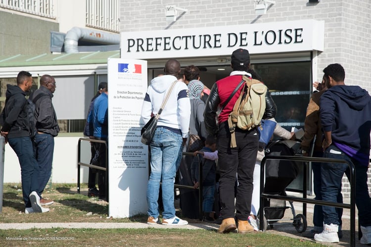 Nouvelle procédure de régularisation en France : ce qui change dans l’Oise