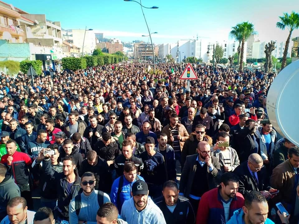 Récit glaçant à Alger : il perd sa main dans un drame