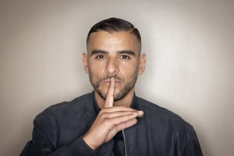 Pourquoi Fianso, acteur franco-algérien est convoqué par la justice française ?