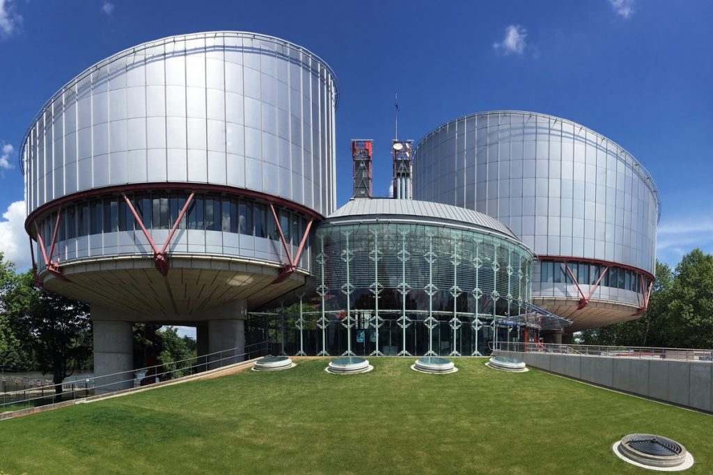 Verdict de la CEDH : Que disent-ils des camps de Harkis ?
