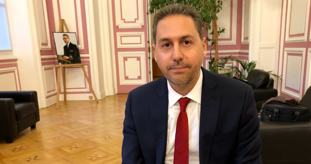 Karim Amellal : pourquoi les USA perturbent-ils à nouveau le monde ?