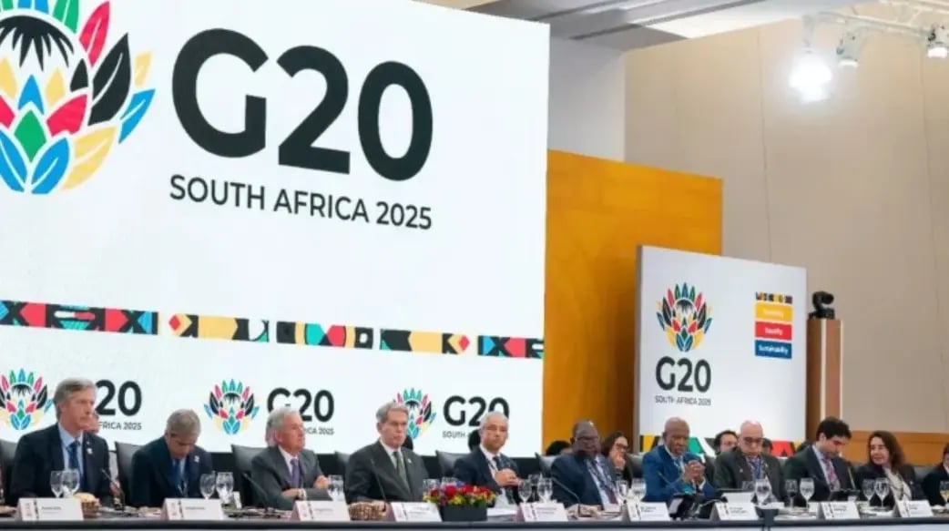 Macron tend la main à Alger : vers une nouvelle ère ?