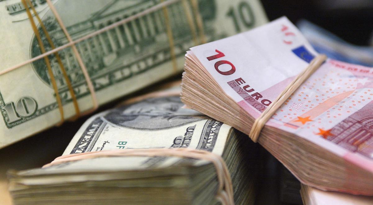 Euro et dollar : une envolée inattendue en fin de semaine