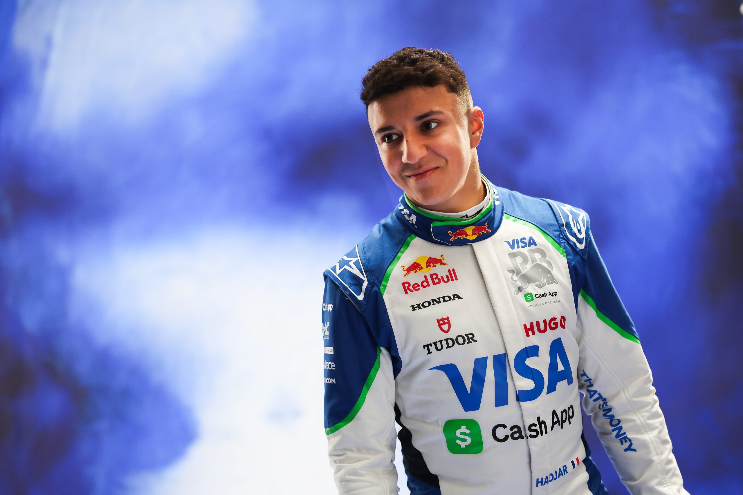 Isack Hadjar, pilote franco-algérien crée la surprise sur le podium F1 de Zandvoort