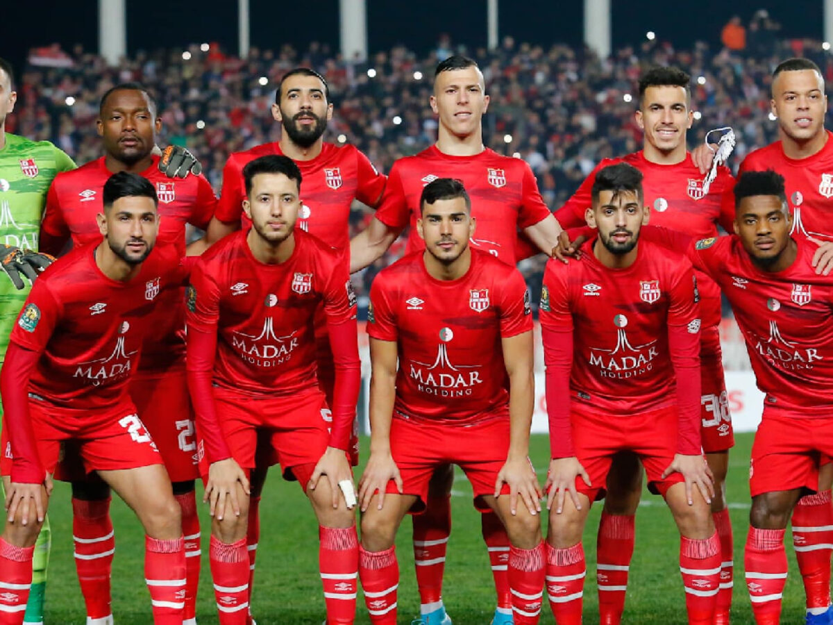 Mystérieux chaos au stade Nelson Mandela à Alger