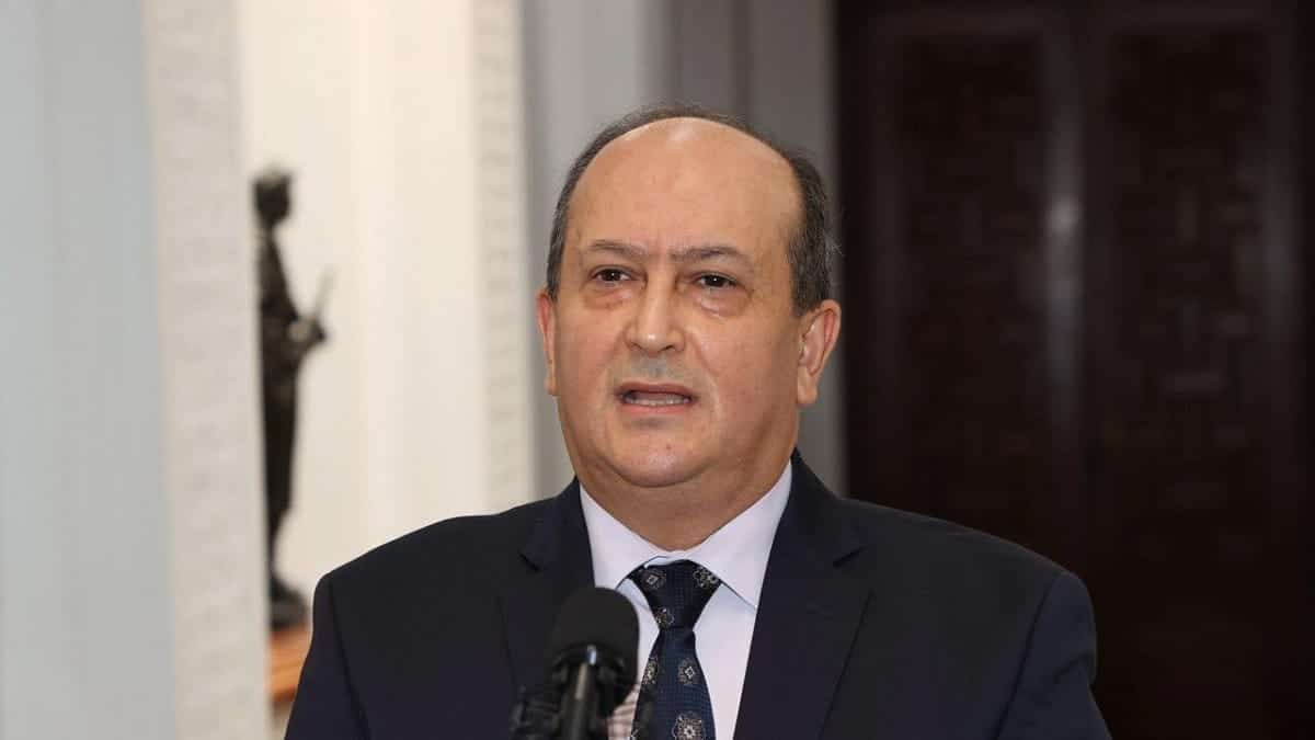 Sifi Ghrieb transforme une conserverie géante à Ténès