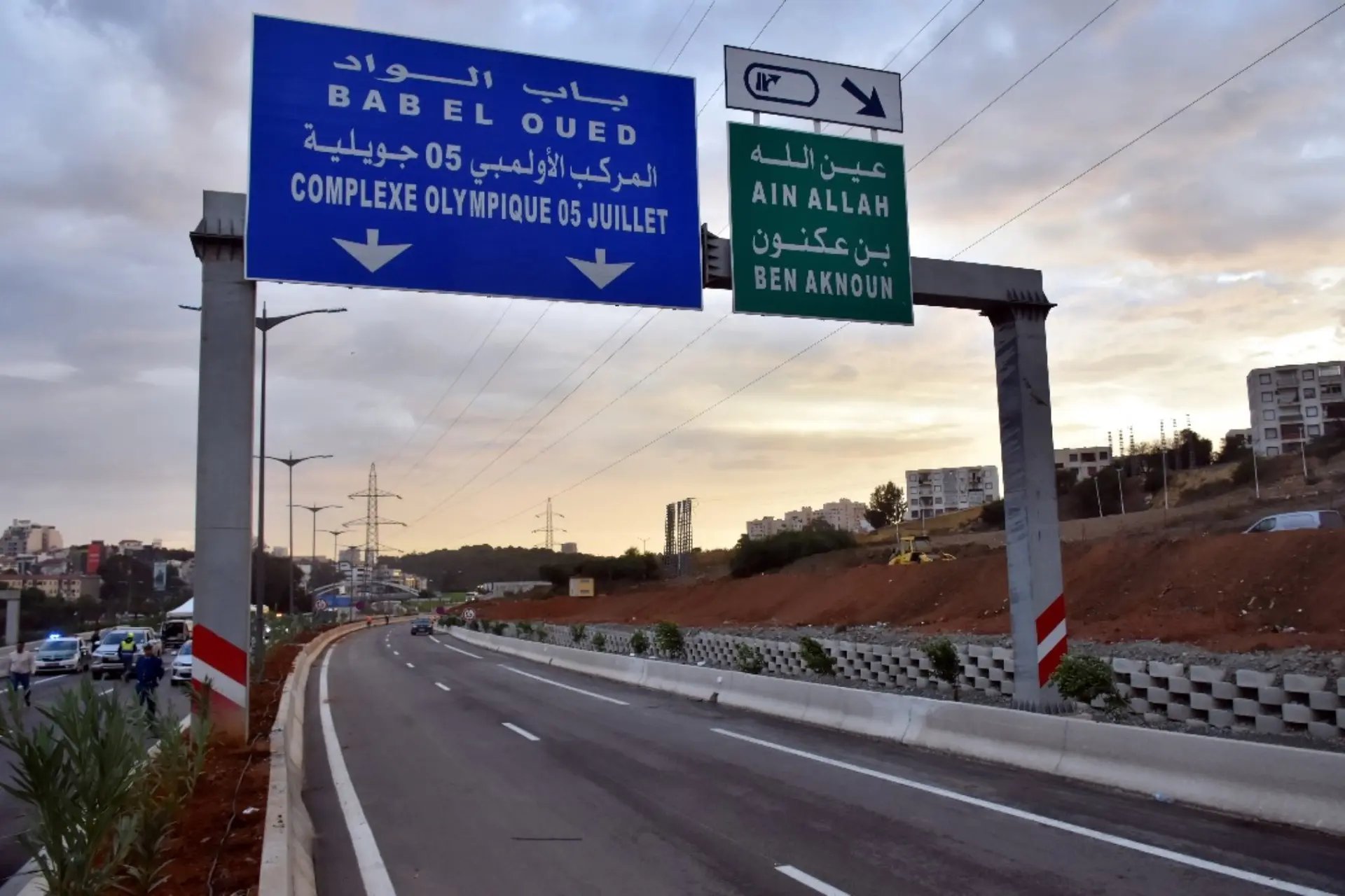 Alger : nouvelles routes ouvertes, d'autres surprises à venir
