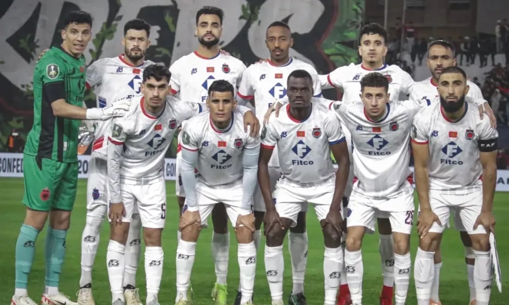 USM Alger : une qualification épique au Maroc en pleine tempête !