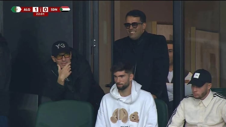 Zidane à la CAN 2025 : l'identité surprise de son accompagnant