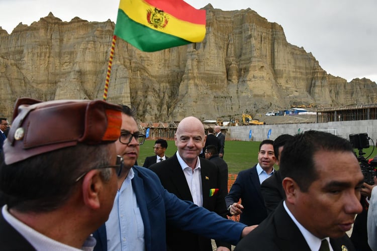 Coupe du monde : la promesse folle de Gianni Infantino à la Bolivie