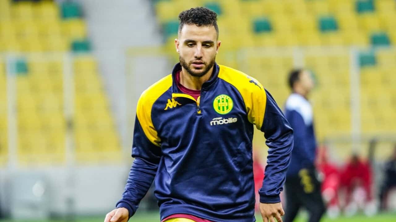 JS Kabylie : deux joueurs filmés en boîte à Alger