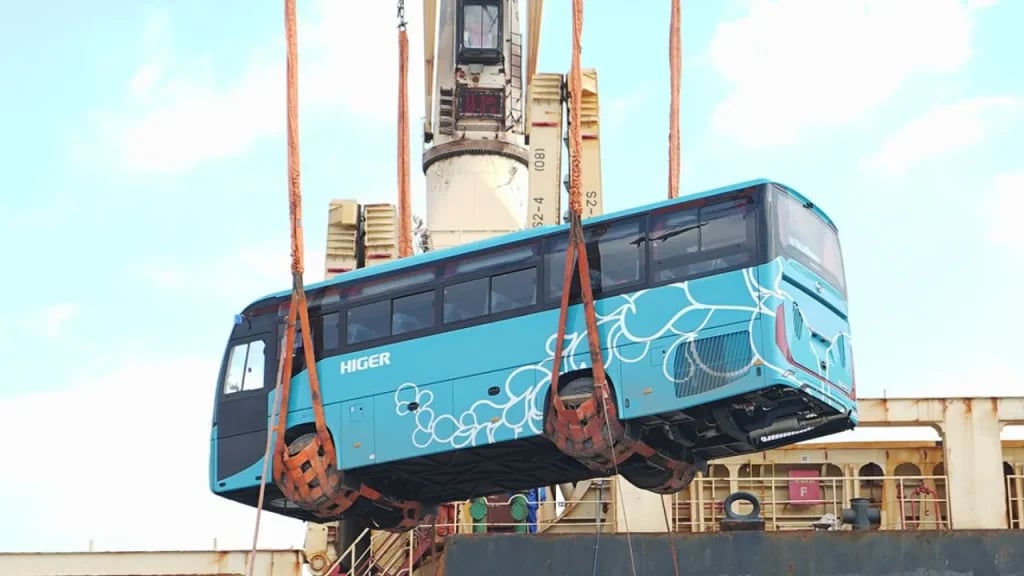 Higer expédie 3 000 bus vers l’Algérie : ce que ça change