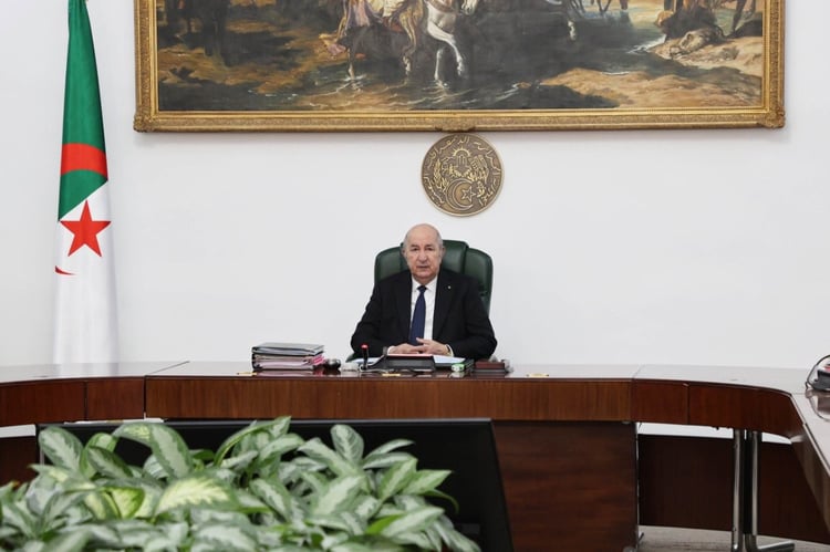 Tebboune frappe fort contre la spéculation sur les fruits et viandes