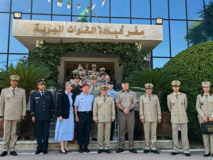 Visite surprise d’un général américain en Algérie : les raisons dévoilées