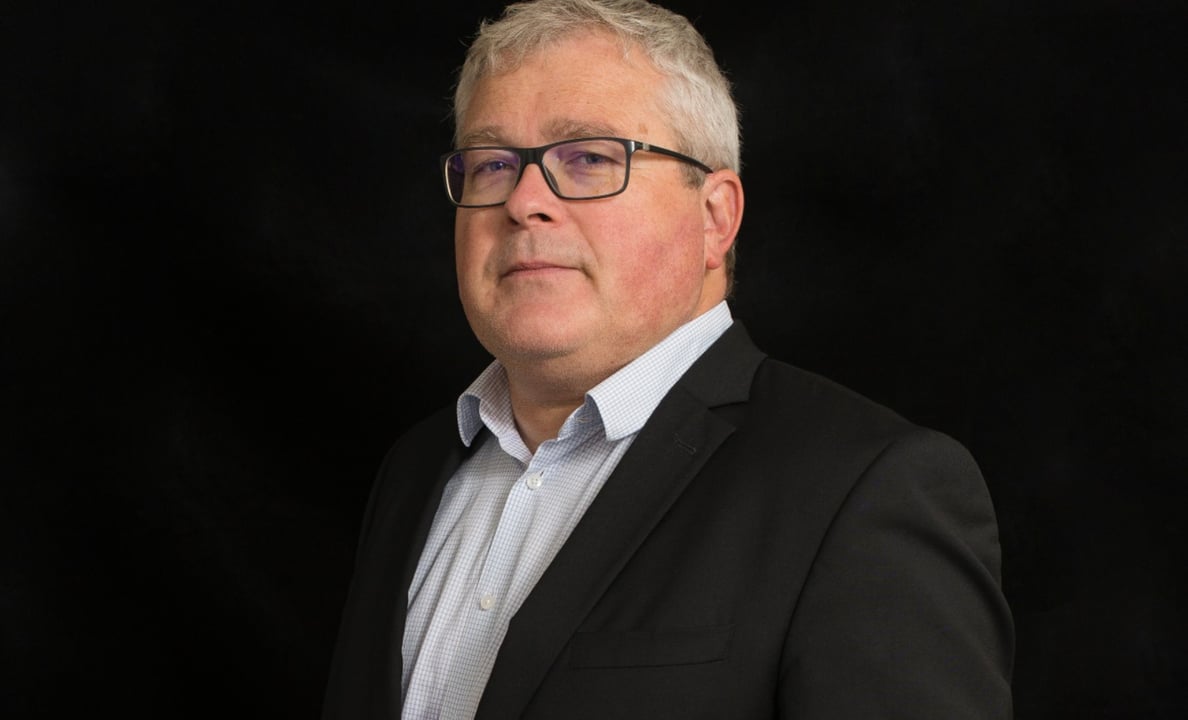 Politique de Macron envers l’Algérie : un historien français dresse un constat sévère