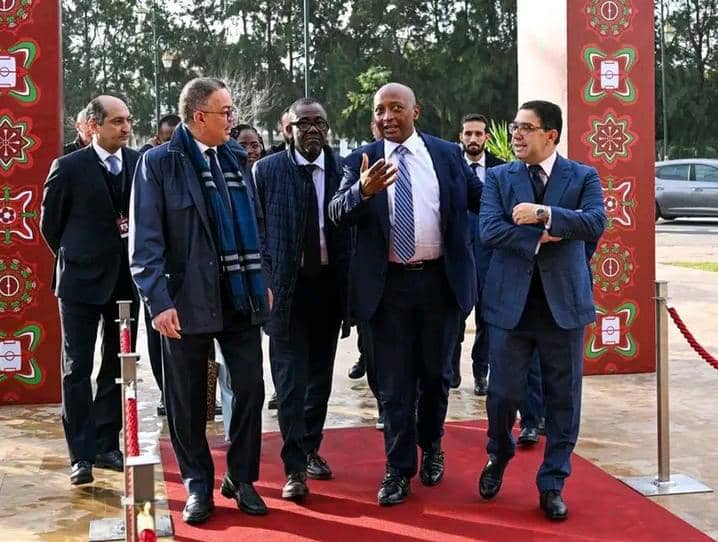 Coup dur pour l’Algérie, une aubaine pour le Maroc