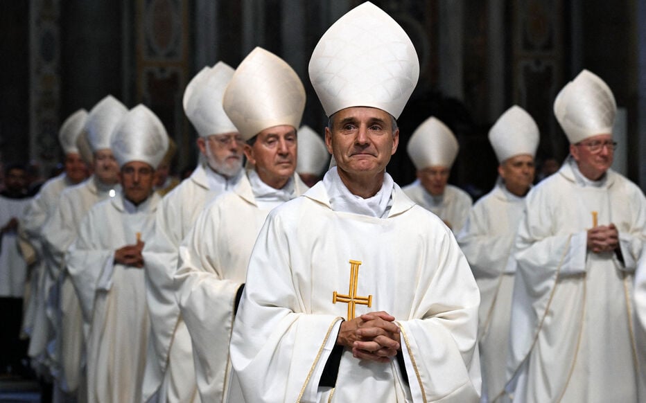 Découvrez les révélations de l'archevêque sur la visite du pape en Algérie !