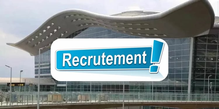 Découvrez comment postuler comme hôtesse à l'aéroport d'Alger