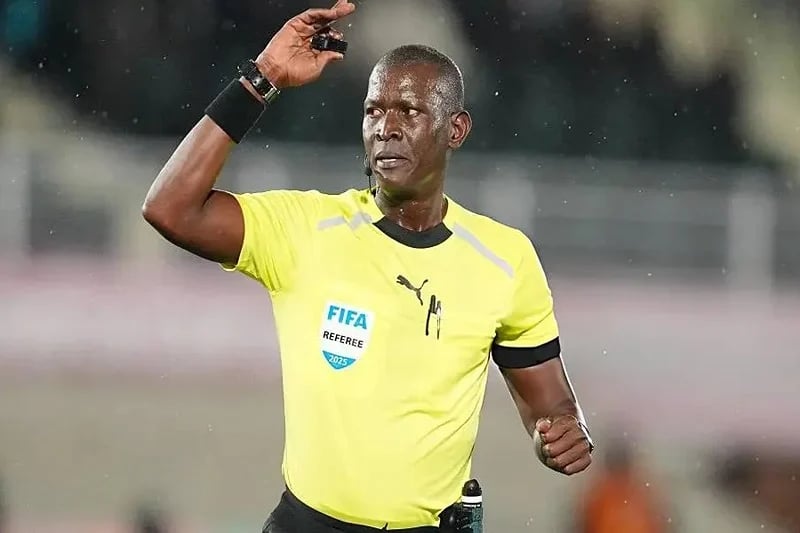 Scandale arbitral à la CAN 2025 : le Maroc en quarts