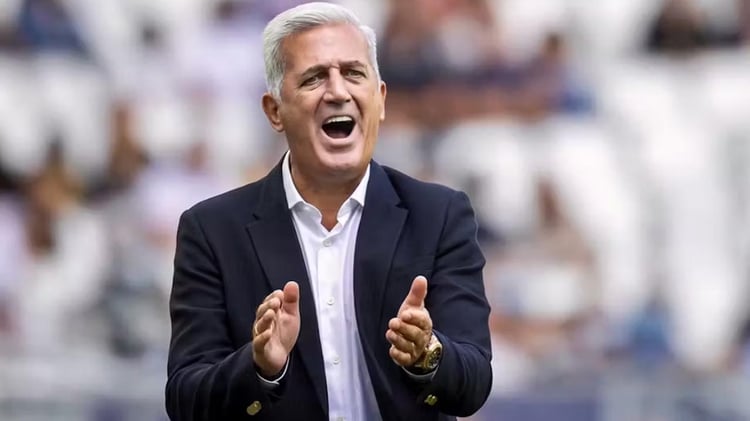 Pourquoi Petkovic risque de couler l'équipe avec lui ?